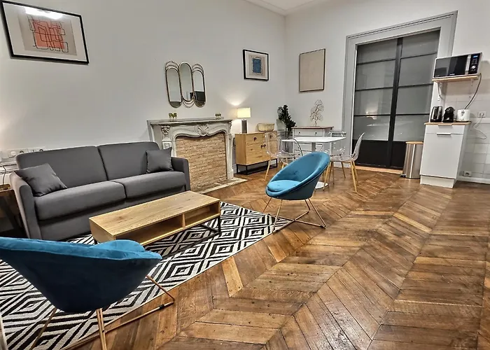 Superbe, T2 Spacieux 50M², Hypercentre, Neuf, Rdc